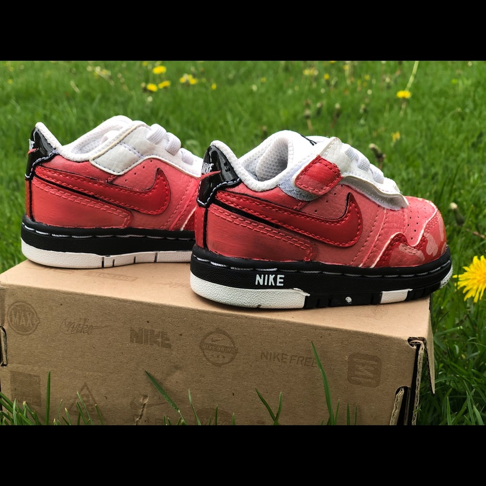 Baby shoes